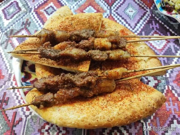 ,給我拿回後廚又重新加工了一下,至少看起來有食慾了。