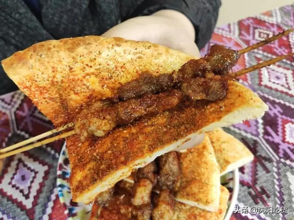 意思也行啊,難道這饢是現和面啊?