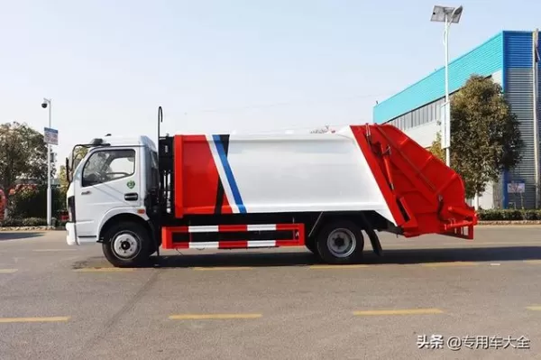 2m3,填充器裝載桶數:3桶(240L垃圾桶)。