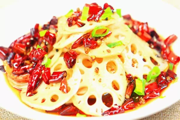 夏天天氣熱,經常食欲不振沒胃口,這個時候簡單的涼拌菜正好能解憂